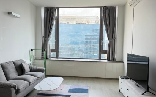 Loft, Fully Furnished Near Gangnam, Low Deposit.
